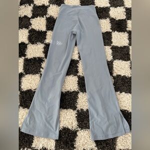 Lululemon SHR Groove split hem pants